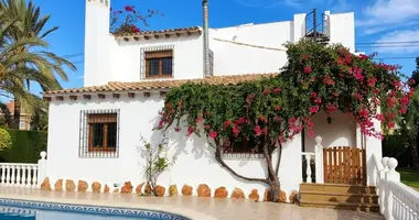 4 bedroom house in Orihuela, Spain