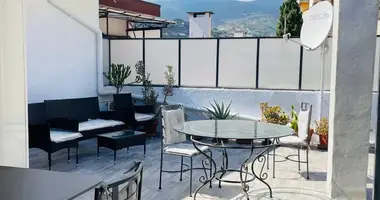 Penthouse 2 chambres dans Casalgrande, Italie