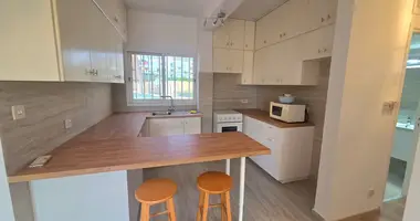2 bedroom apartment in Koinoteta Parekklesias, Cyprus
