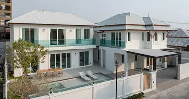 7 bedroom house in Huai Yai, Thailand