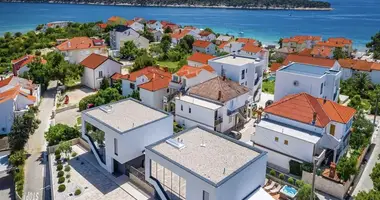 Haus 8 Schlafzimmer in Kroatien