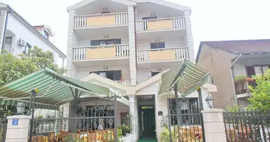Hôtel 600 m² dans Tivat, Monténégro