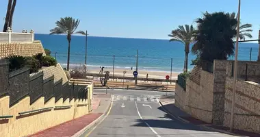 Квартира 4 комнаты в el Campello, Испания