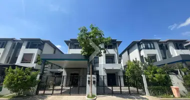 Casa 4 habitaciones en Sangkat Chrang Chamreh Muoy, Camboya