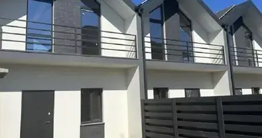 Haus 3 zimmer in Lisky, Ukraine