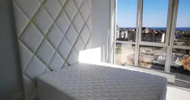 Mieszkanie 3 pokoi w Odessa, Ukraina