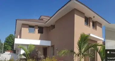 Villa 4 bedrooms in Limassol, Cyprus
