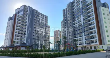 2 bedroom apartment in Mezitli, Turkey