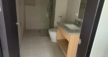 Condo w Iruhin South, Filipiny