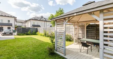 4 bedroom house in Marki, Poland