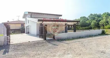 Villa 4 zimmer in Puegnago del Garda, Italien