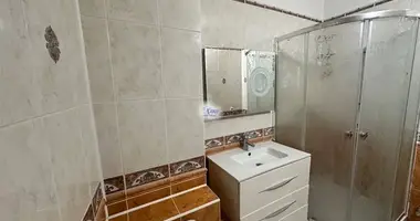 Apartamento 4 habitaciones en Kaliningrad, Rusia