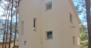 3 bedroom house in Moniatis, Cyprus