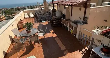 Apartamento 4 habitaciones en Dos Hermanas, Španjolska