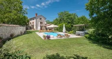 Villa 4 bedrooms in Grad Porec, Croatia