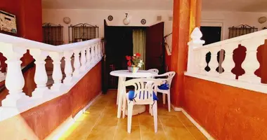 1 bedroom apartment in La Mata, Spain