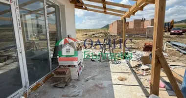2 bedroom house in Kableshkovo, Bulgaria