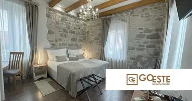Mieszkanie 4 pokoi w Opcina Dezanovac, Chorwacja