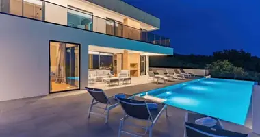 Maison 8 chambres dans Jadranovo, Croatie
