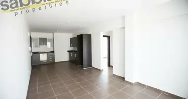 Квартира 2 комнаты в Лакатамия, Кипр