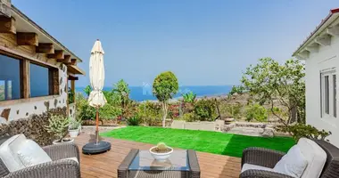 3 bedroom house in Adeje, Spain