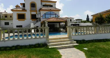 Villa en Salt, Španjolska