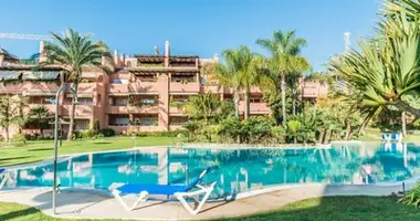 Wohnung 2 Schlafzimmer in San Pedro Alcantara, Spanien