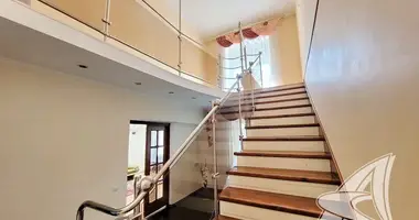 Apartamento 4 habitaciones en Muchaviecki sielski Saviet, Belarús