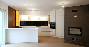 4 room apartment in Vienna, Austria