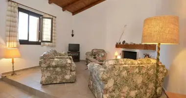 Casa 3 habitaciones en Pemonia, Grecia