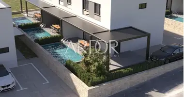 Appartement 3 chambres dans Municipality of Kolan, Croatie