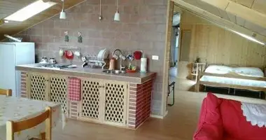 Apartamento 9 habitaciones en Montappone, Italia