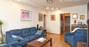 Wohnung 4 zimmer in Jerewan, Armenien