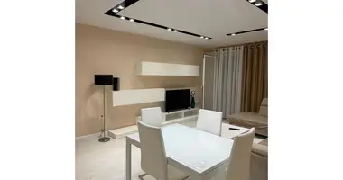 Apartamento 3 habitaciones en Tirana Municipality, Albania