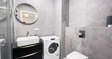 Mieszkanie 2 pokoi w Warszawa, Polska