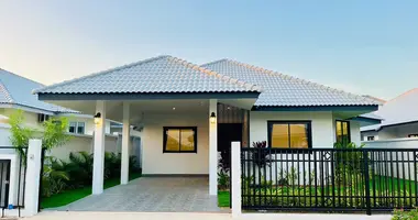 Casa 3 habitaciones en Huai Yai, Tailandia