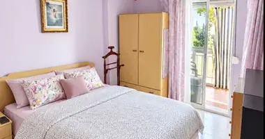 Apartamento 3 habitaciones en Dos Hermanas, Španjolska