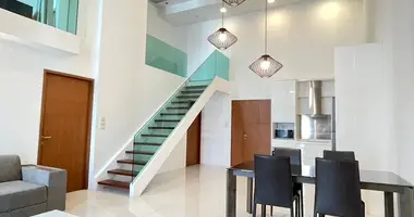 Apartamento independiente Piso independiente 2 habitaciones en Na Kluea, Tailandia