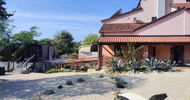 Hotel 670 m² w Umag, Chorwacja