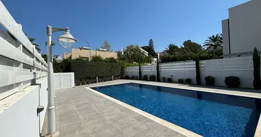 Квартира 4 спальни в Агиос Тихонас, Кипр