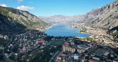 Plot of land in Skaljari, Montenegro