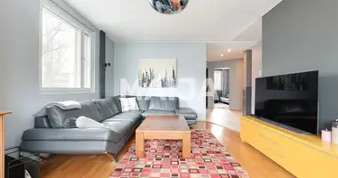 Wohnung 4 zimmer in Verwaltungsgemeinschaft Helsinki, Finnland