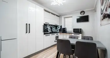 Apartamento 5 habitaciones en Zdanovicy, Belarús