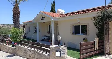 Bungalow 3 bedrooms in Tsada, Cyprus