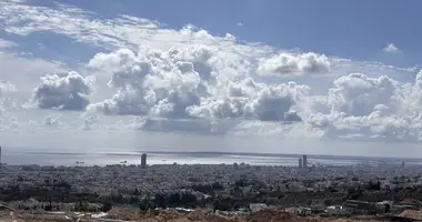 Terrain dans Demos Agiou Athanasiou, Chypre