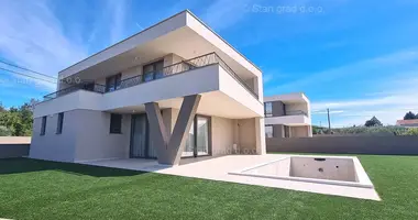 Dom 4 pokoi w Krk, Chorwacja