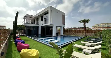 Вилла 4 комнаты в Серик, Турция