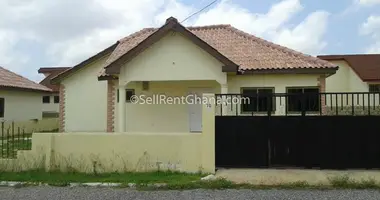 Haus 2 Schlafzimmer in Adenta Municipal District, Ghana