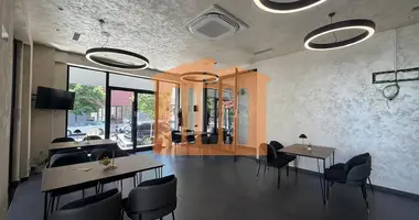 Commercial property 77 m² in Bashkia Durres, Albania
