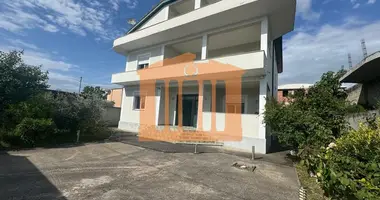 Dom 6 pokojów w Bashkia Durres, Albania